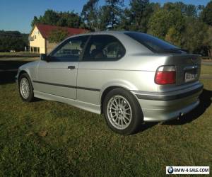 Item BMW 316i low 145 000km for Sale