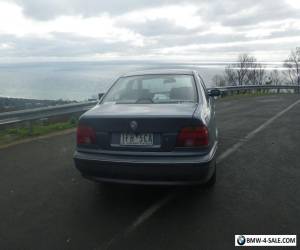 Item BMW 523i 2000 MOD ALLOYS/ROOF /LEATHER/ LONG REGO for Sale