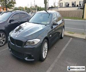 Item 2011 BMW 5-Series 4 Door Sedan for Sale