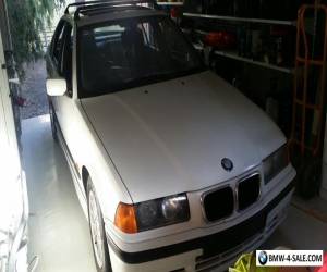 Item BMW E36 318IS Manual Sedan for Sale