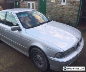 Item BMW 5 series 520i silver for Sale